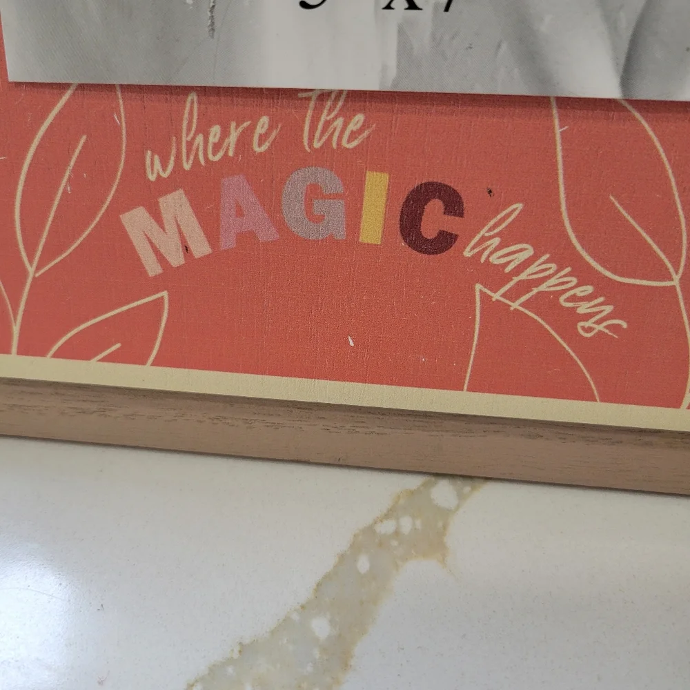 Frame with photo clip/ where the magic happens